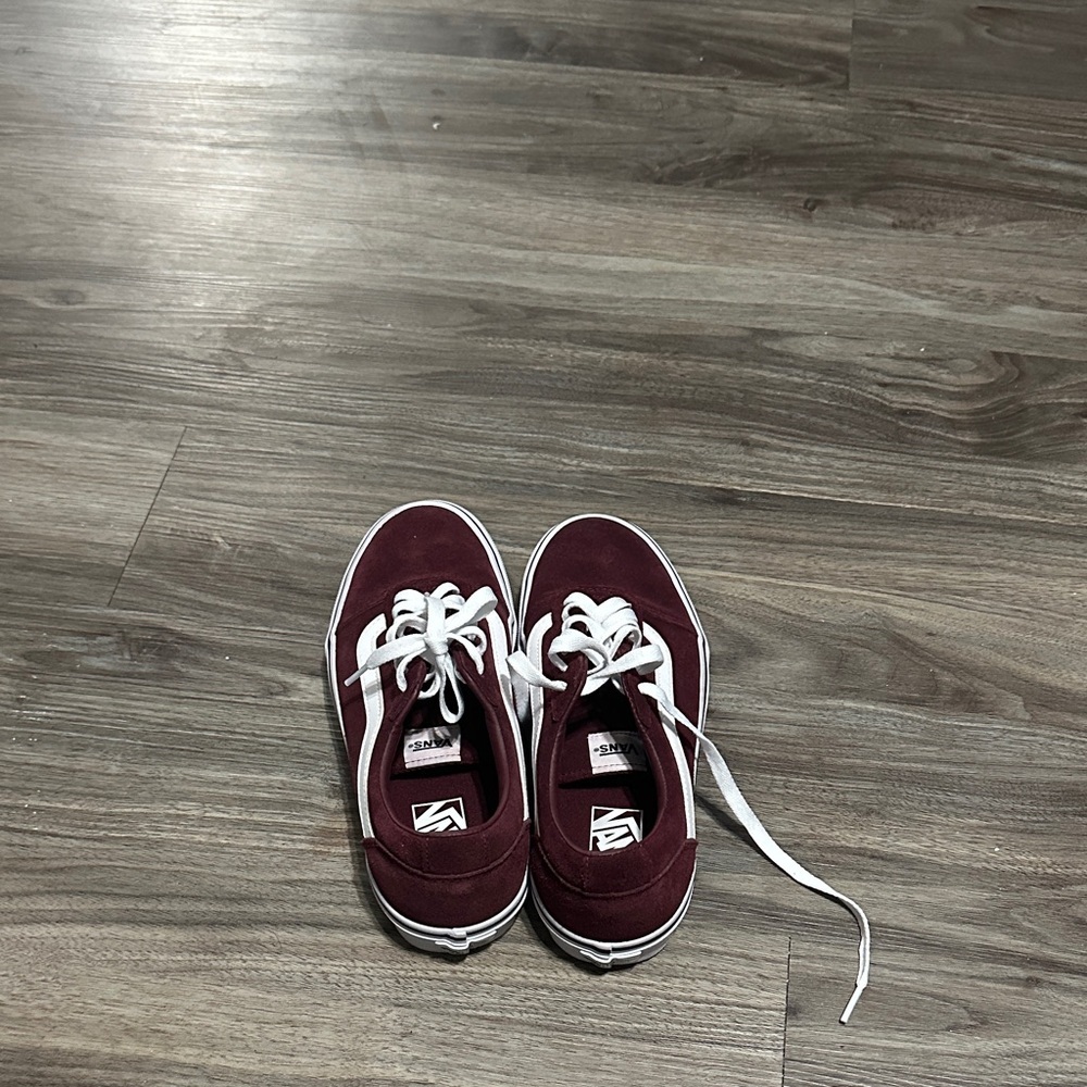 Vans Women's Burgundy and White Sneakers - Picture 9 of 10